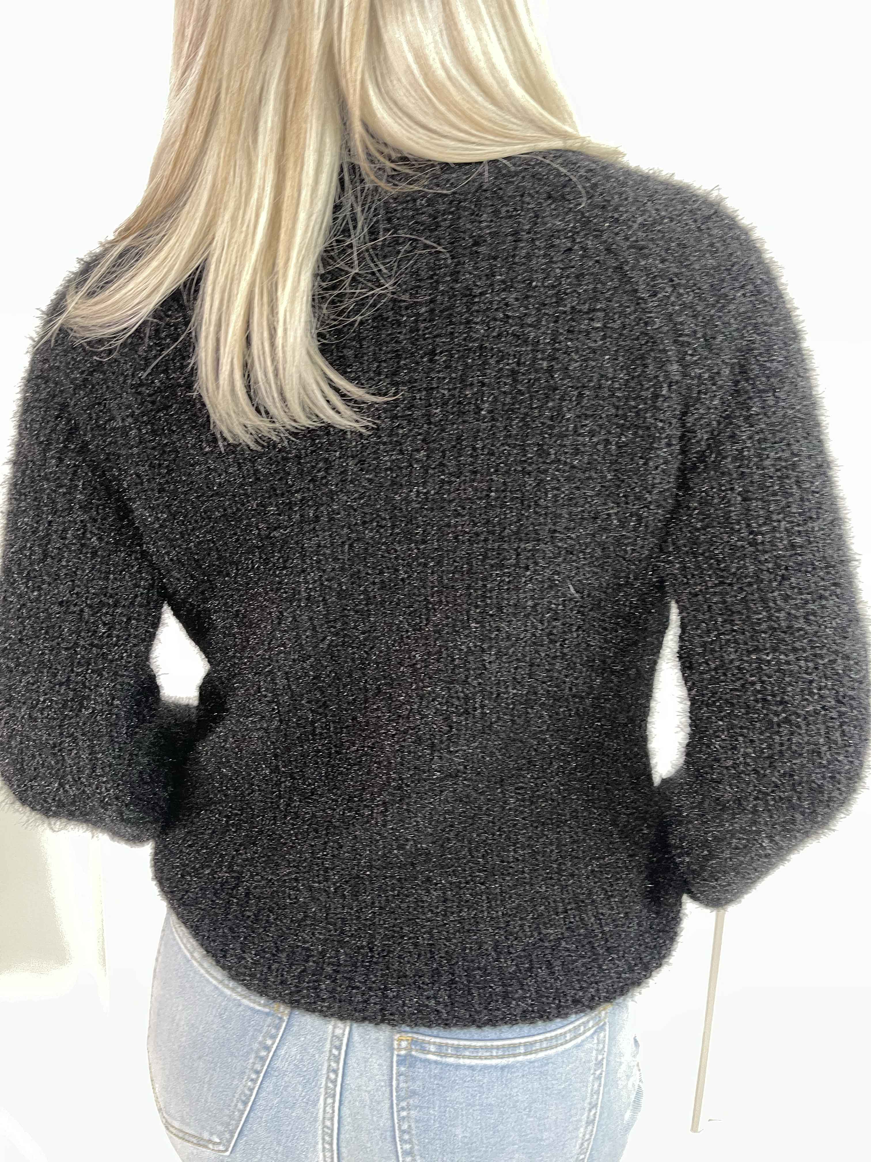 Rylie - Fluffig stickad tröja med polotröja